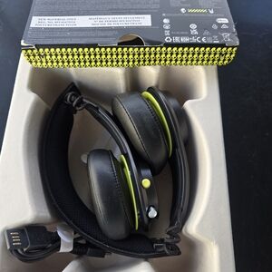 SKULLCANDY ICON ANC WIRELESS HEADPHONES.